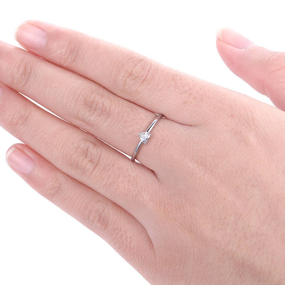 Heart Shape Zircon Minimalist Ring