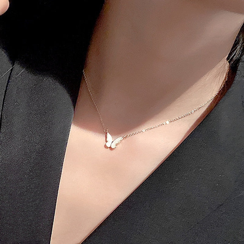 Simple and Minimalistic Necklaces