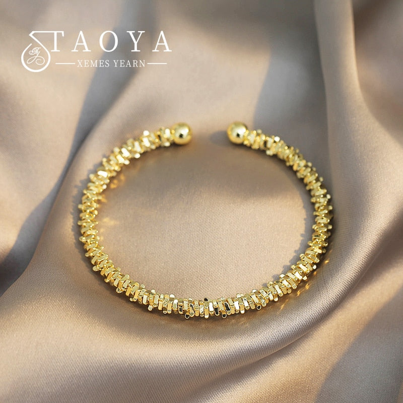 Simple Gold Bracelet